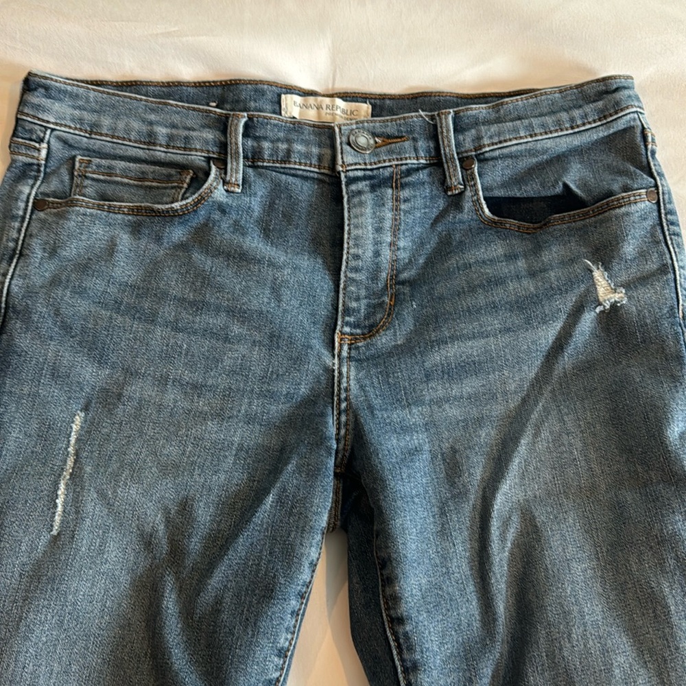BANANA REPULIC SIZE 29 JEANS